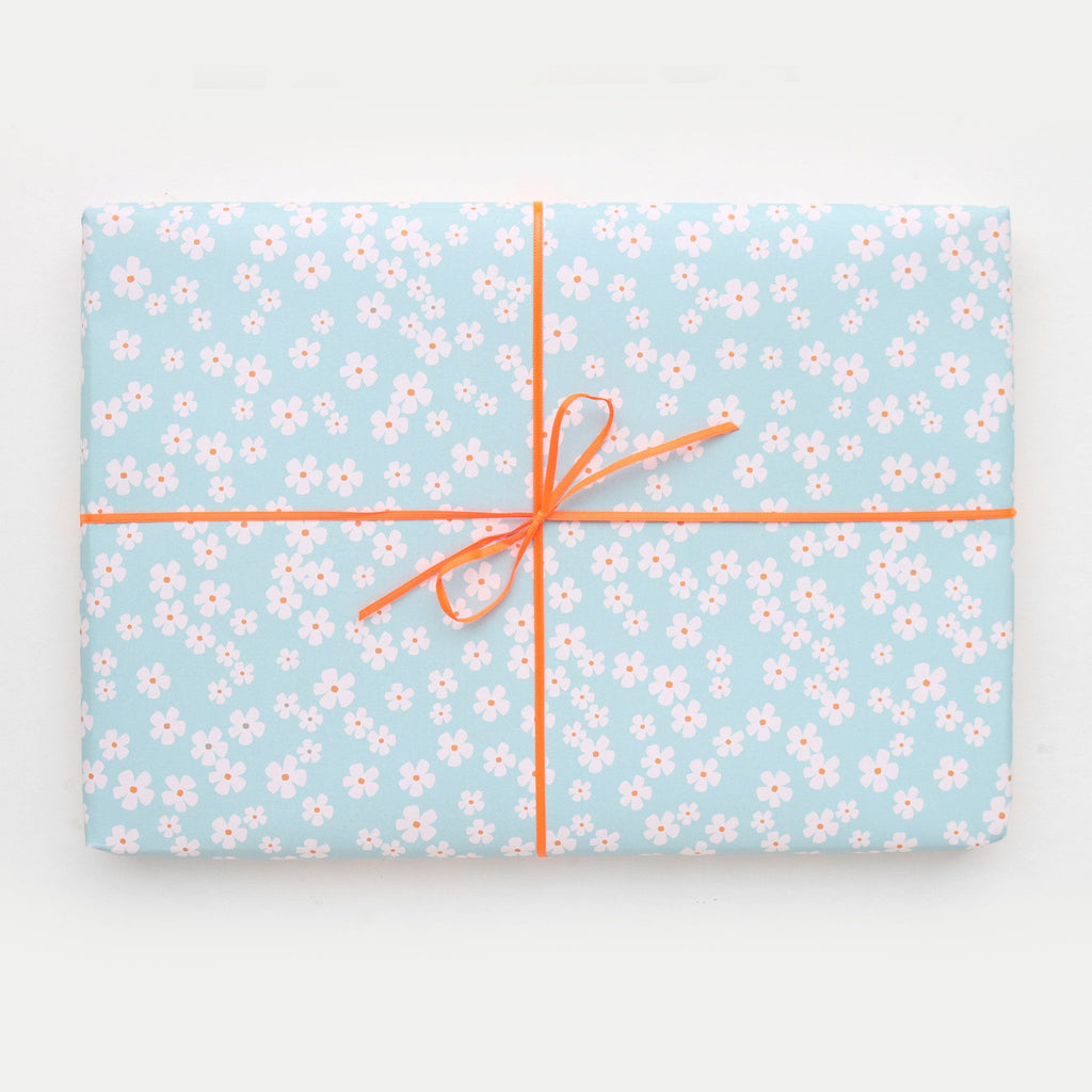 Ditsy Flower Light Blue Sheet Wrap