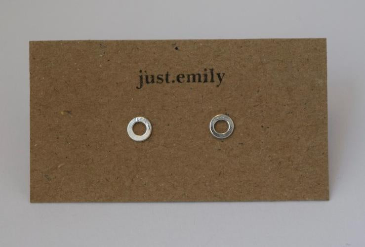 Tiny Circle Studs Earrings