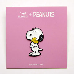 Peanuts Snoopy Hugs Enamel Pin